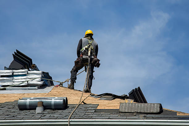 Professional Flat Roof Repair technician working in South Houston, TX